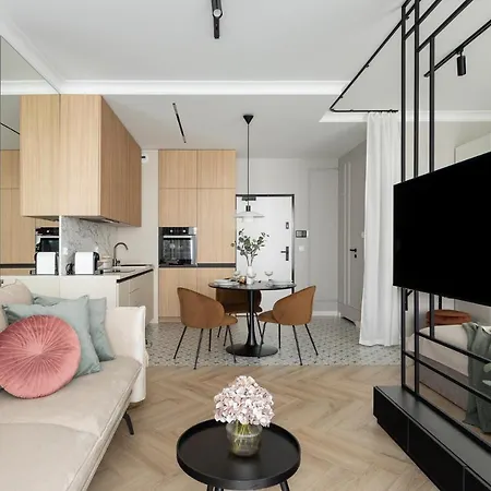 #2 Olive Apartment City Center Free Garage-2